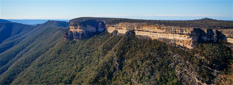 kanangra-walls- not showing dangerous activity